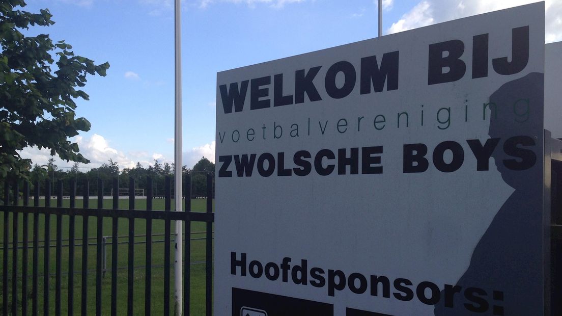 Voetbalclub Zwolsche Boys heeft nieuw bestuur en blijft bestaan