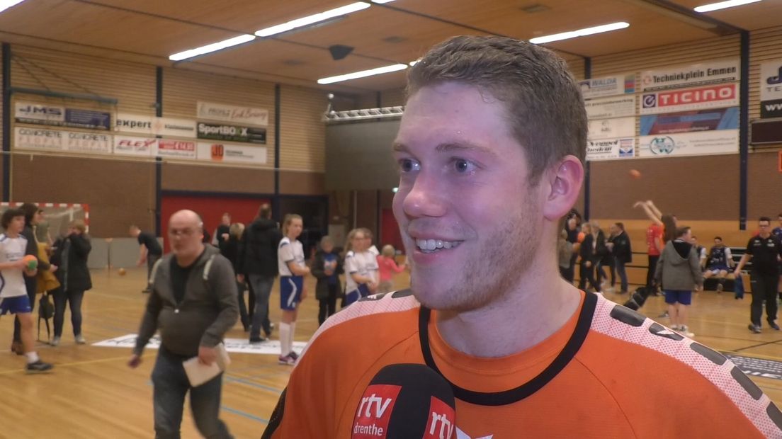 Falke is een van de 28 opgeroepen spelers (Rechten: RTV Drenthe)