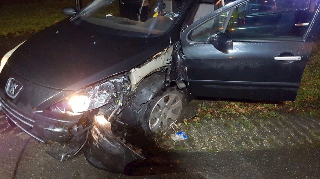 Automobilist gewond door ongeval op N349 bij Harbrinkhoek - RTV Oost