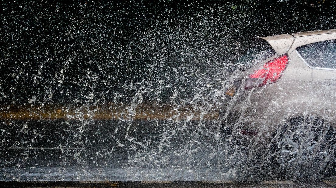 Wateroverlast op bedrijventerrein Euvelgunne moet binnenkort voorbij zijn
