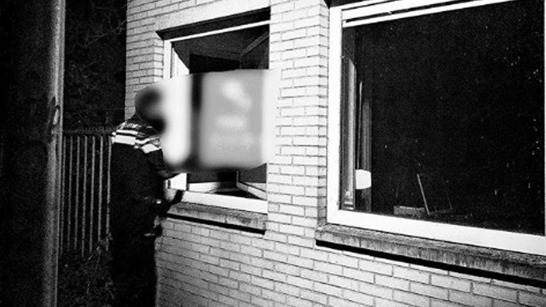 De politie betrad het pand via een raam