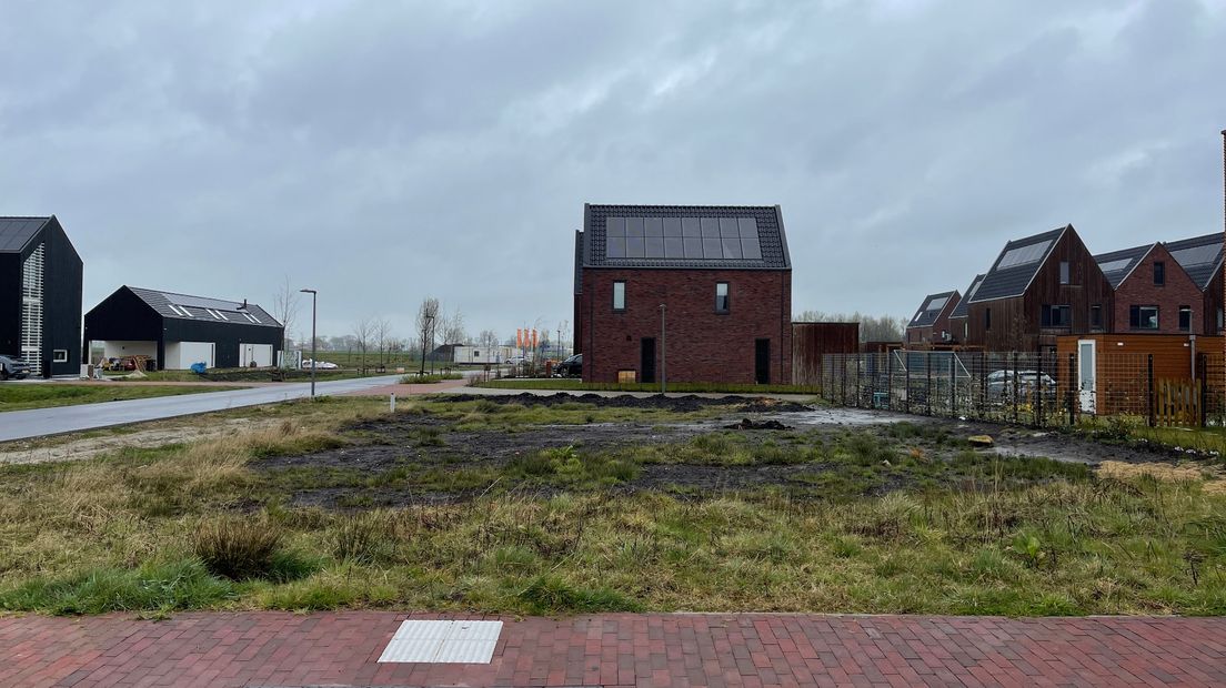 Op deze plek moet het complex verrijzen
