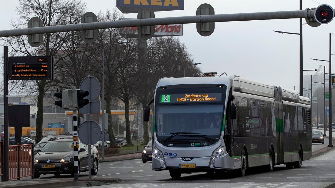 Een bus in de stad Groningen