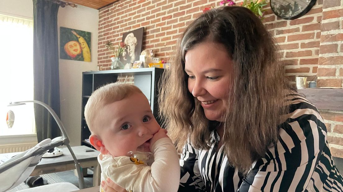 Melissa met zoontje Jayce
