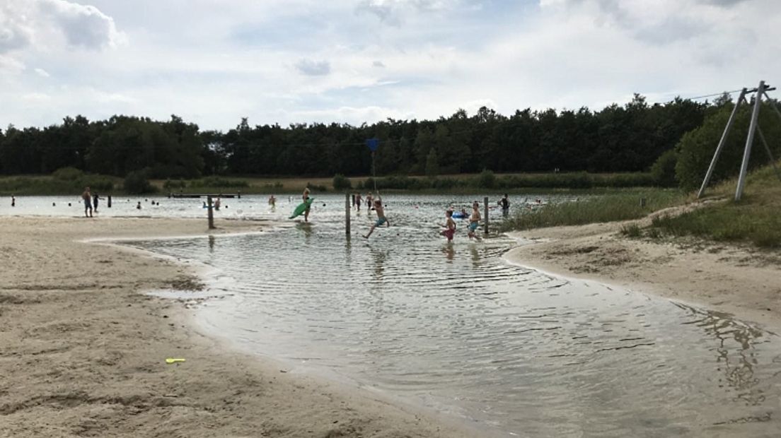 Het water van de Baggelhuizerplas zag er goed uit (Rechten: Jeroen Willems/RTV Drenthe)