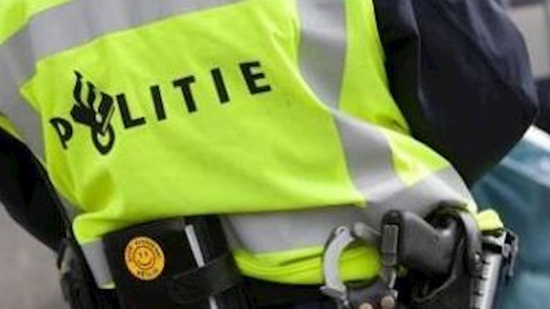 Politie zoekt inbrekers in Kampen
