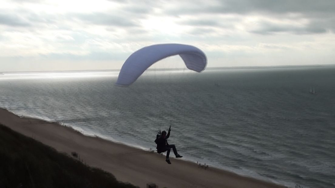 Intensievere samenwerking voor veilig paragliden (video)