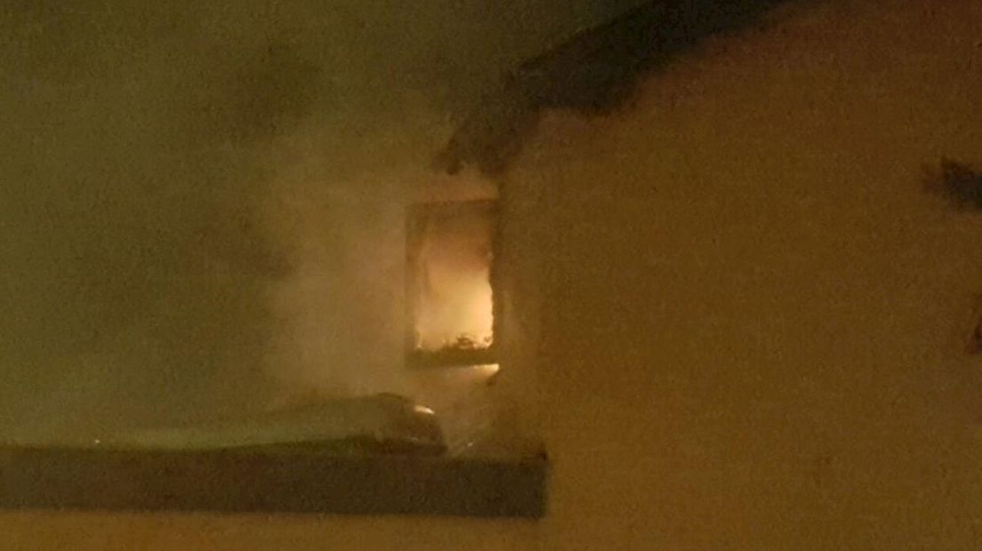 Huis in Almelo beschadigd door brand