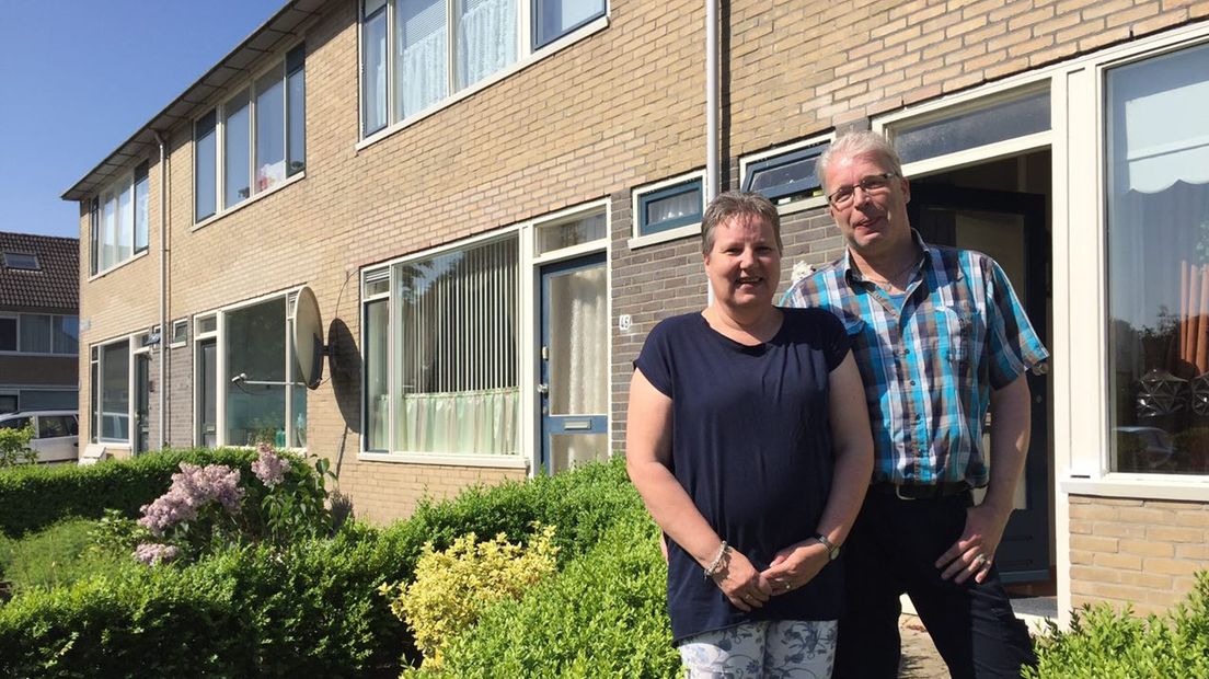 Bewoners Appingedam 'We gaan een onzekere tijd tegemoet' RTV Noord Bewoners Appingedam 'We gaan een onzekere tijd tegemoet' RTV Noord