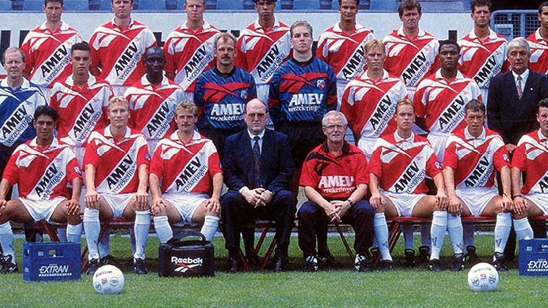 FC Utrecht in het seizoen 1995-1996, met Simon Kistemaker als hoofdtrainer