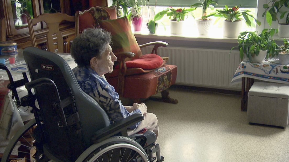 'Wat ik zou doen bij brand? Hier blijven zitten...' (video)