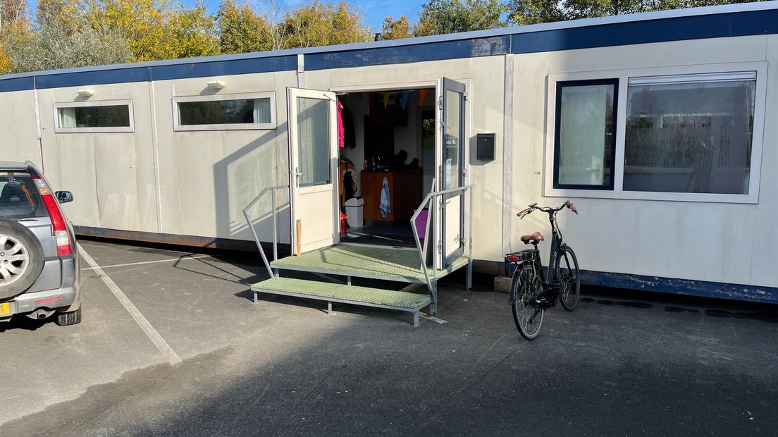 Het uitgiftepunt van stichting Steun je Medemens in Loppersum