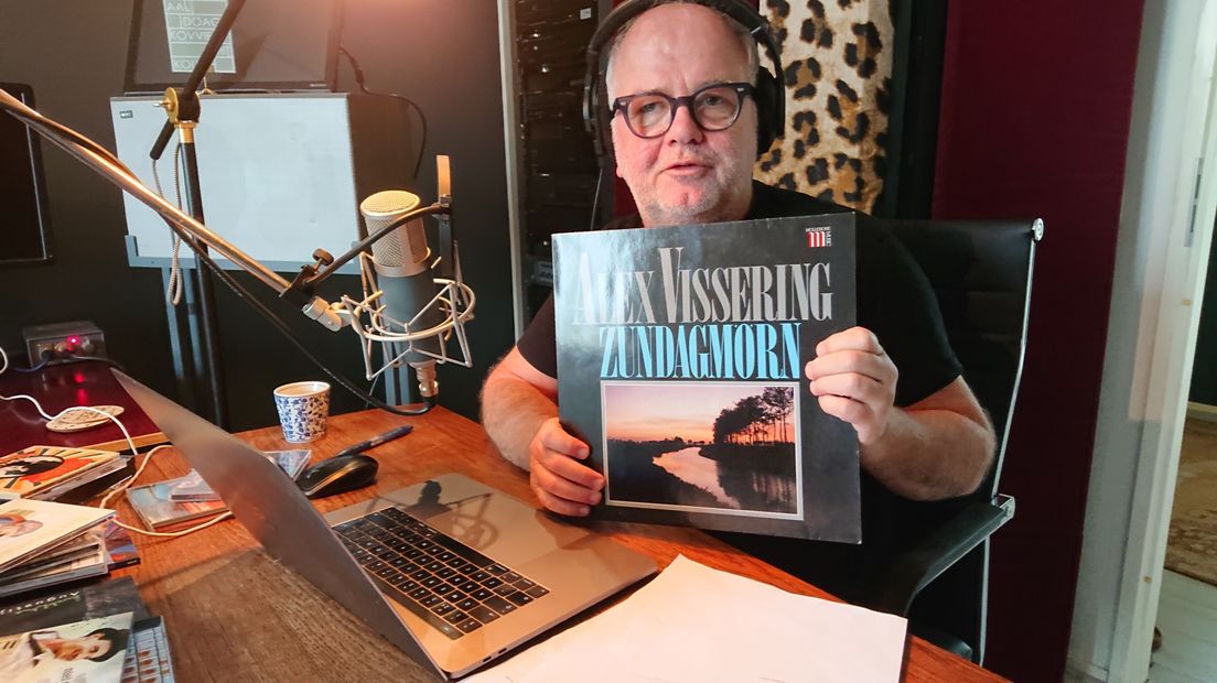 Haarfst in Westerwolde! René Walhout met de plaat van Alex Vissering uit 1987