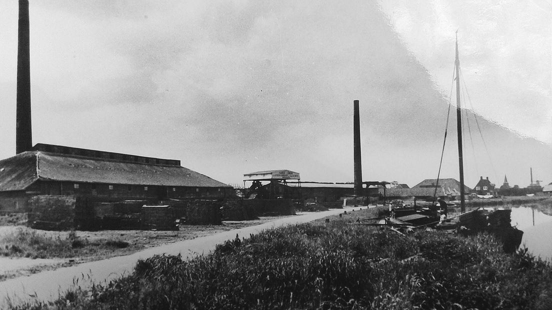 Oude steenfabriek in Winsum