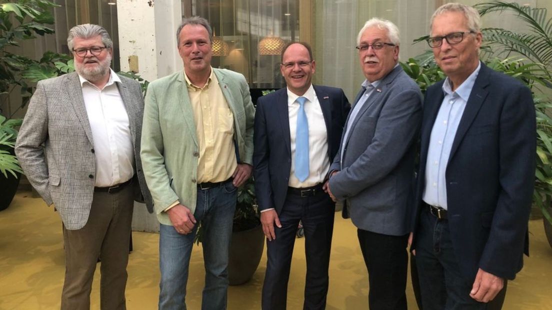 Alleen Maar Mannen Aan Het Roer In Nieuw College Zevenaar Omroep 