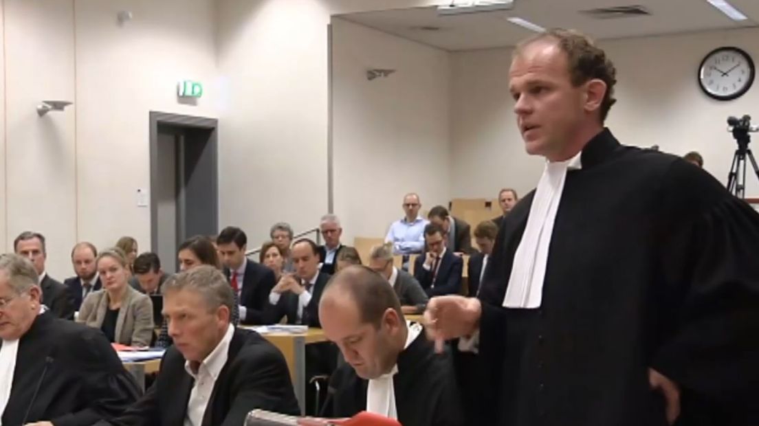 Advocaat Pieter Huitema in de rechtszaal