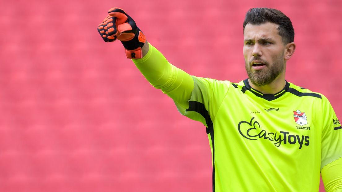 Michael Verrips in het shirt van FC Emmen