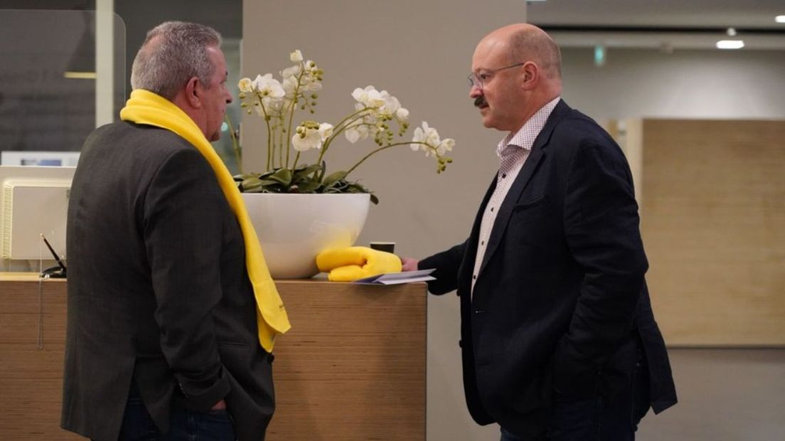 John van Schriek (rechts) met Sjaak Böhmer van LBM.