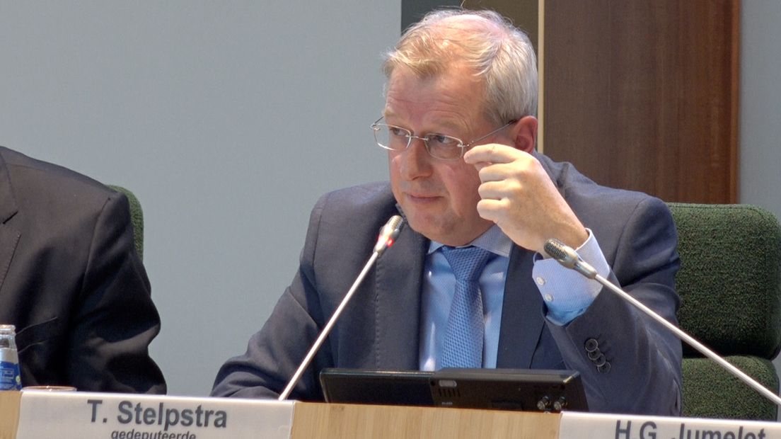 Gedeputeerde Tjisse Stelpstra vindt dat het kabinet grote daadkracht toont (Rechten: archief RTV Drenthe)
