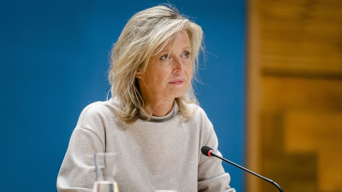 Minister Kajsa Ollongren wordt onder ede gehoord door de parlementaire enquêtecommissie