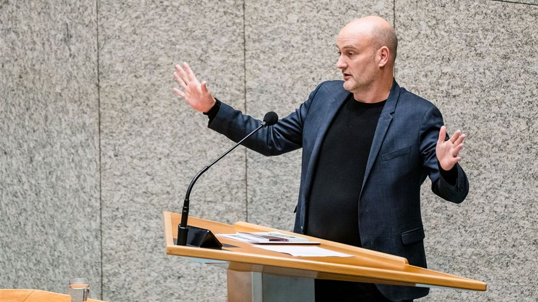 SP-Tweede Kamerlid Jasper van Dijk vroeg om een meer ruimhartige uitkeringsregeling, maar kreeg nee op rekest.