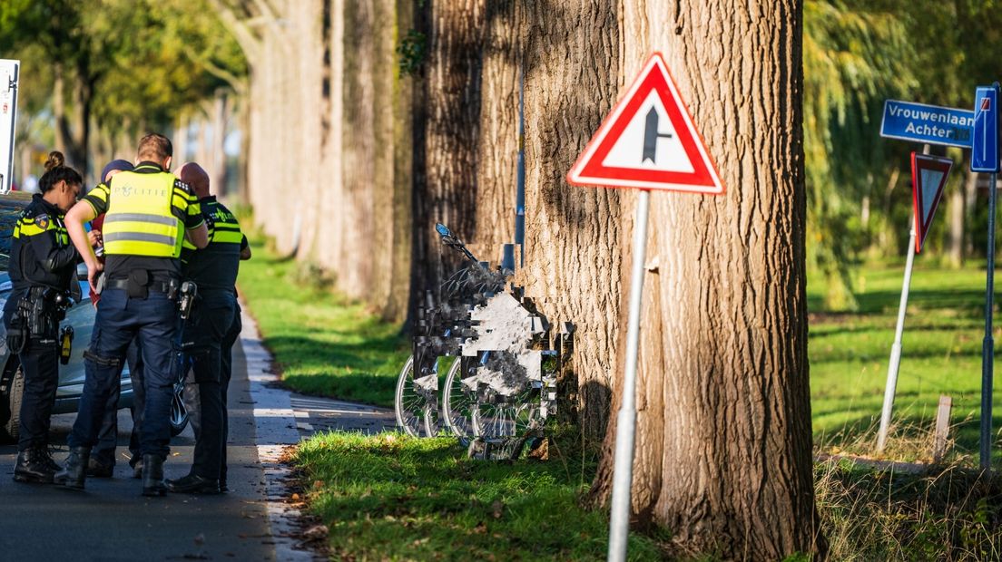 Politie onderzoekt de de aanrijding in Kolham