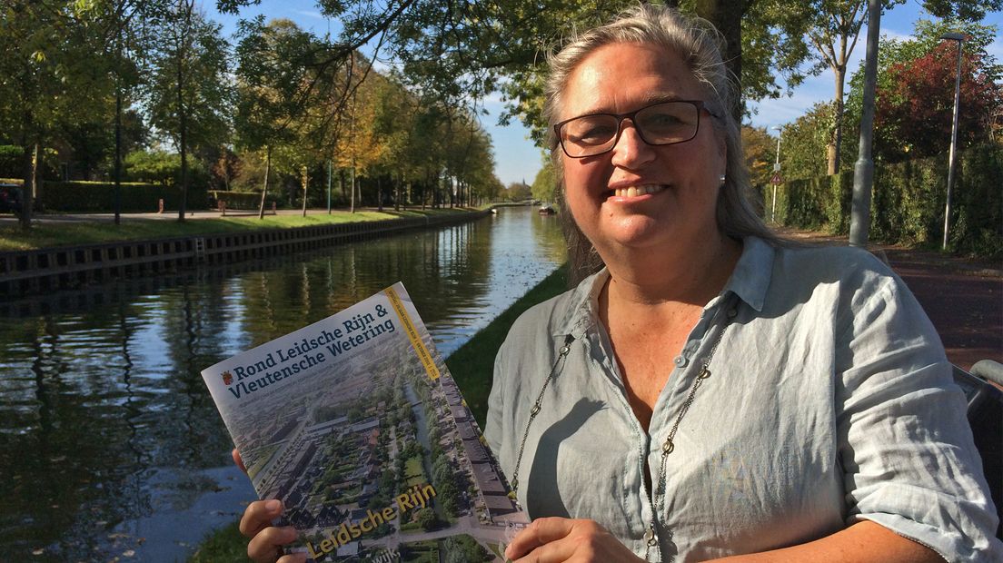 Hoofdredacteur Evalien van 't Veen met de glossy