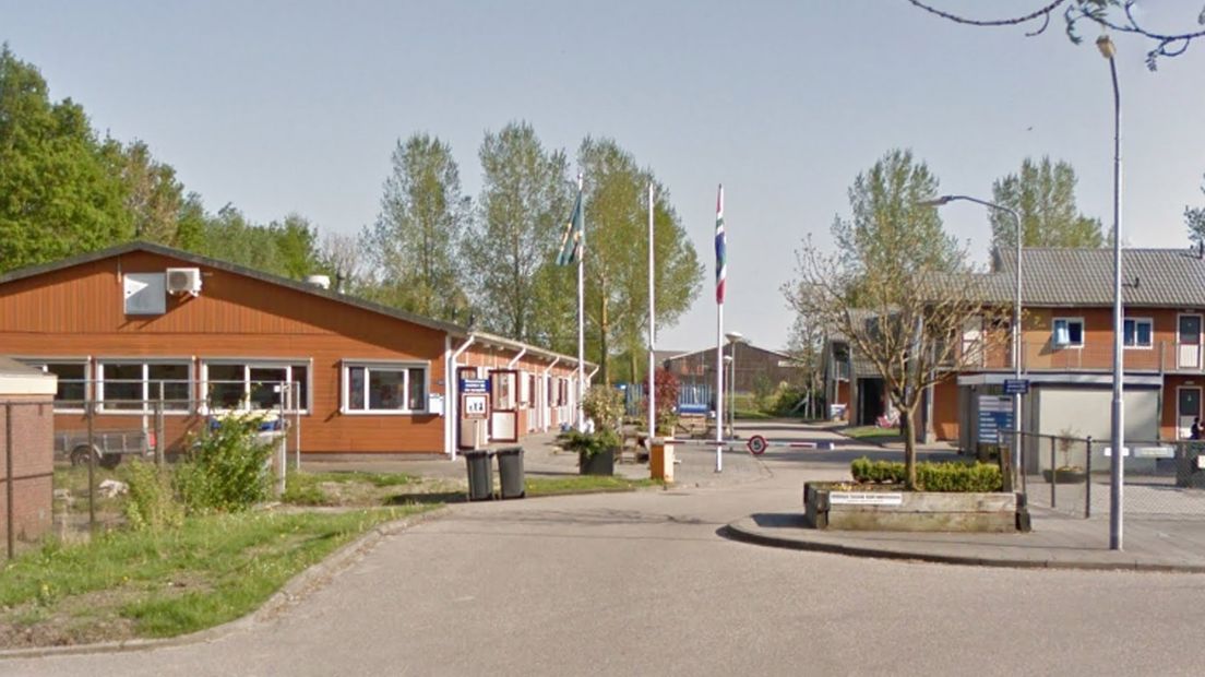 De tijdelijk heropende opvanglocatie voor vluchtelingen in Delfzijl