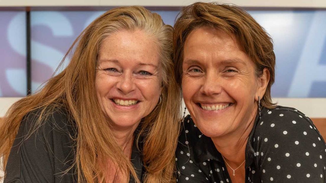 Margriet Benak en Marjan Koekoek gaan samen presenteren, maar het wordt geen duo-presentatie. (Rechten: RTV Drenthe/Fred van Os)