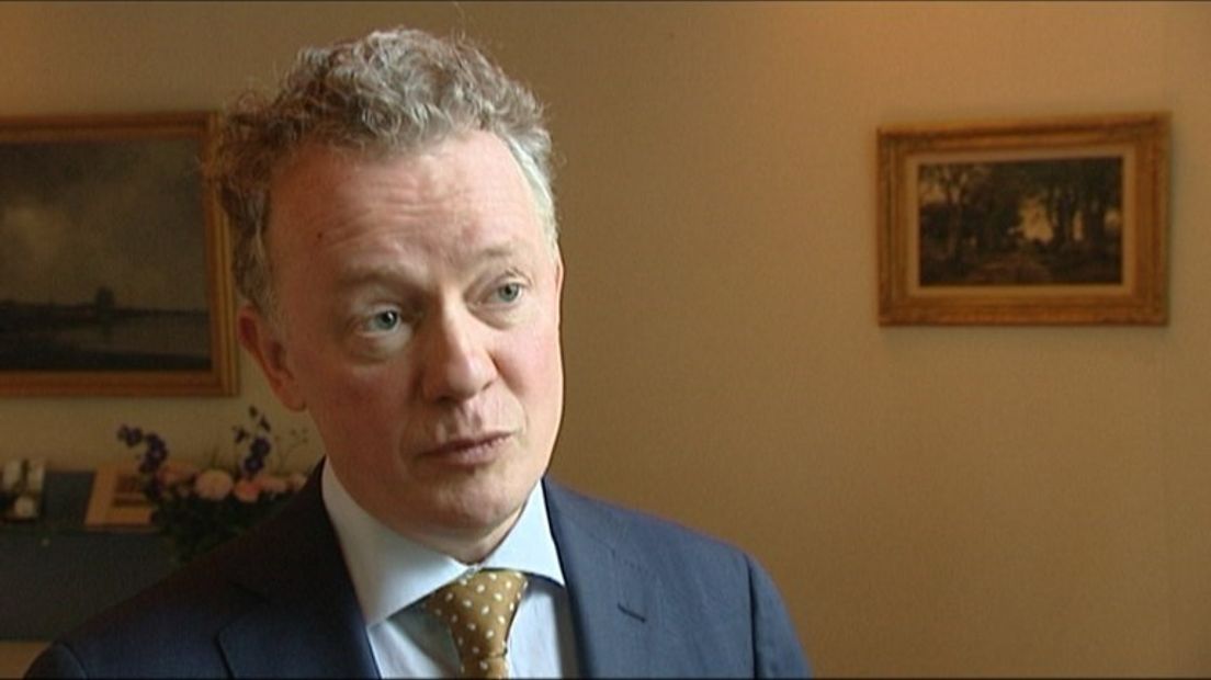 Burgemeester Gebben van Renkum biedt zijn ontslag aan