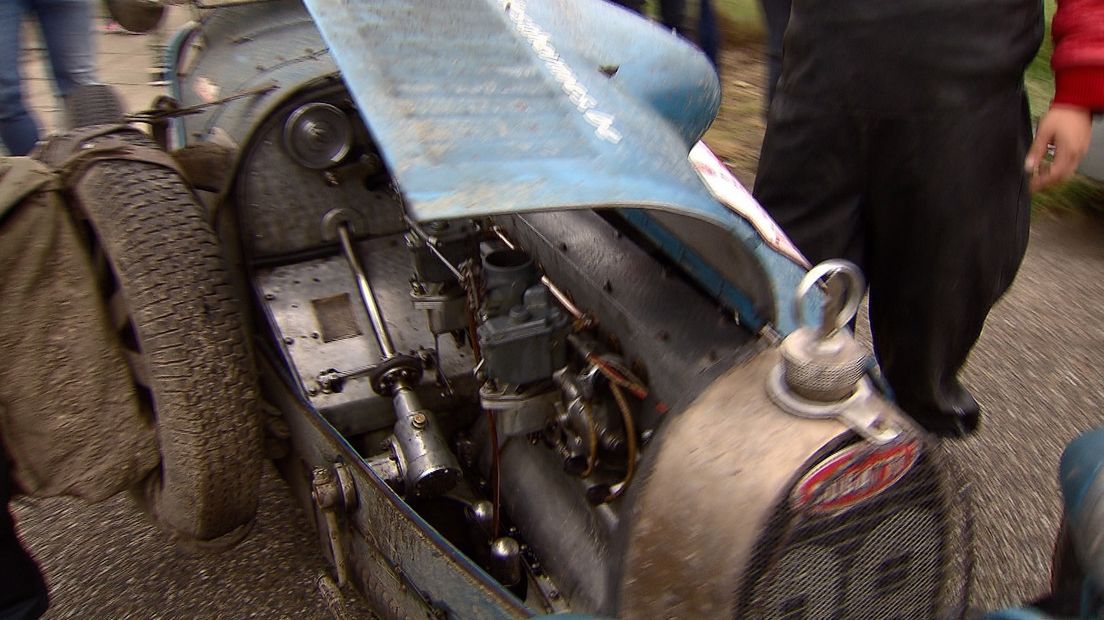 200 oldtimers in Yerseke