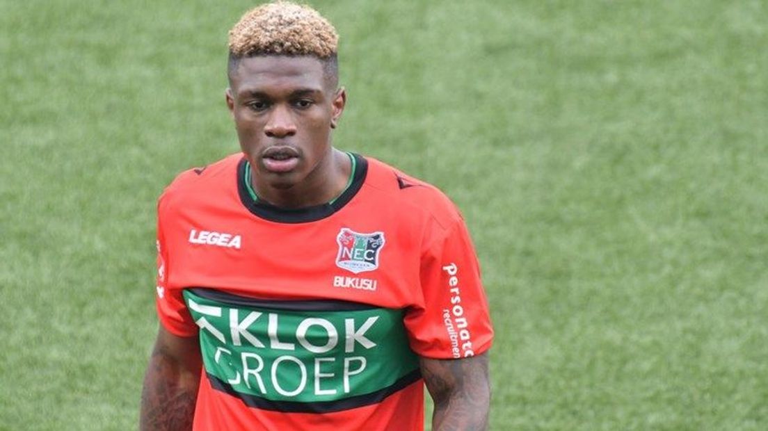 Bukusu schuldbewust bij NEC 'Het zijn dure fouten van mij' Omroep