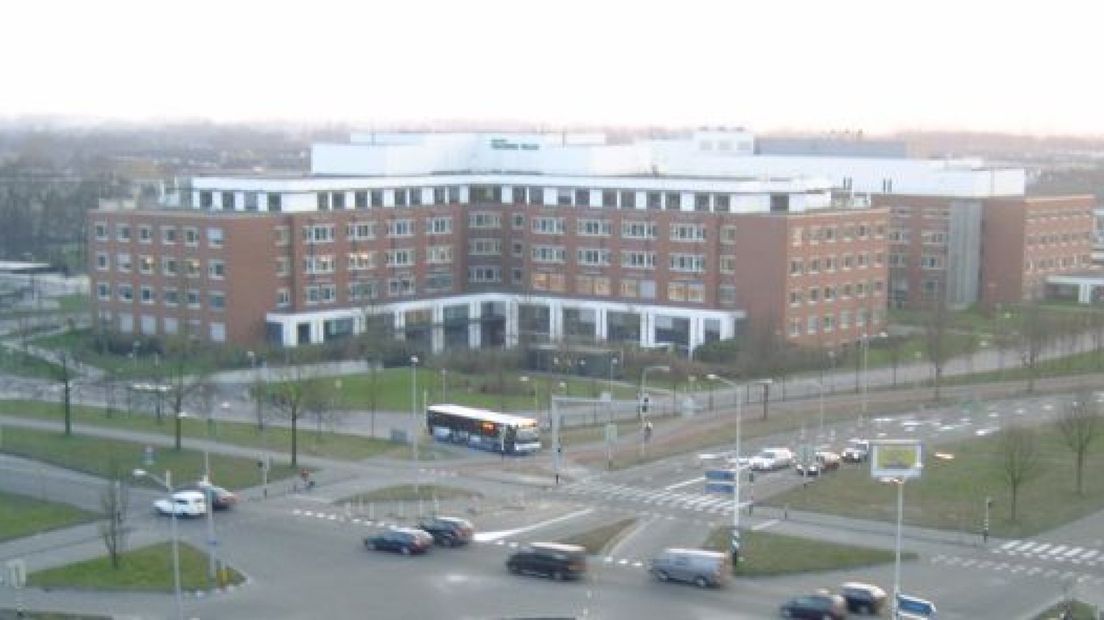 Zo'n 300 medewerkers van Ziekenhuis Gelderse Vallei in Ede zijn het niet eens met het nieuwe abortusbeleid.