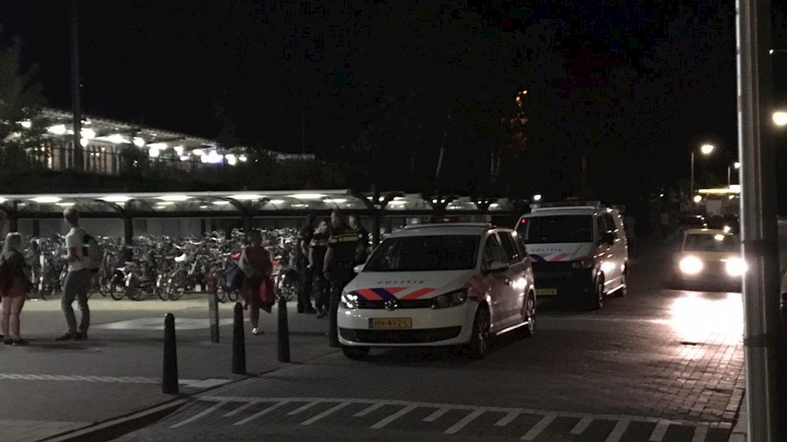 Politie op station Deventer rekenden de man in