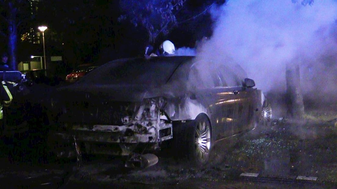 Flinke autobrand in Enschede