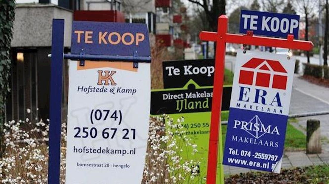 Woningverkoop daalt hard