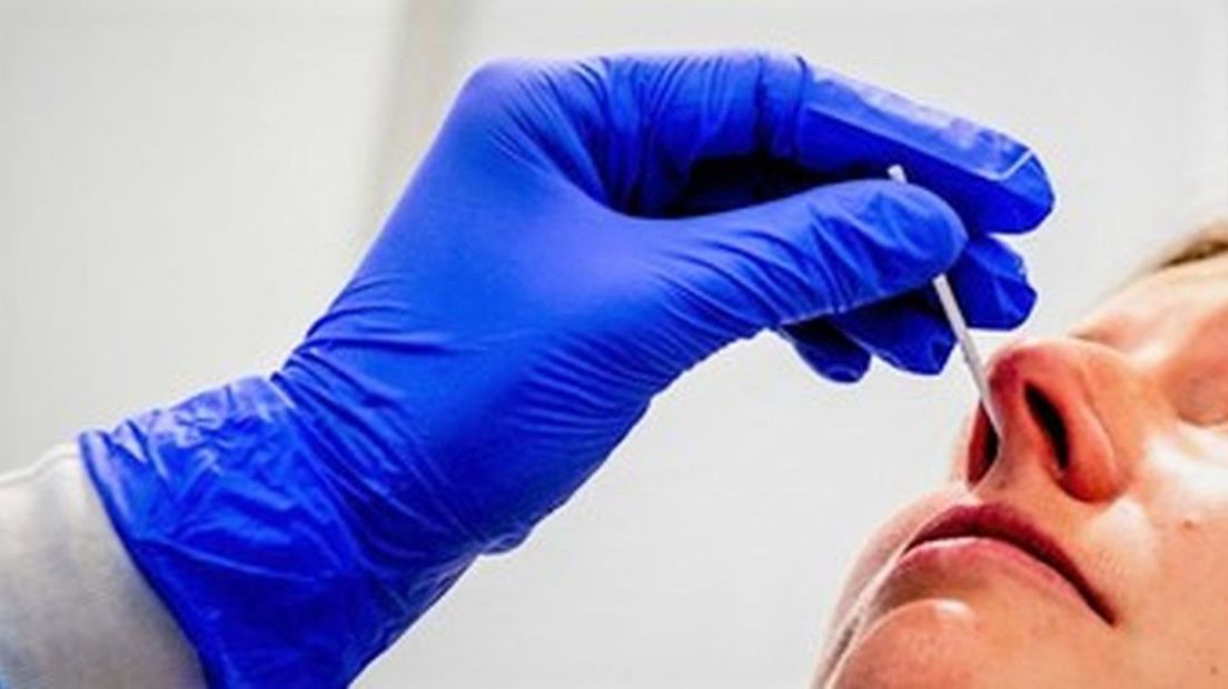 Mensen krijgen verkeerde uitslag van coronatest.