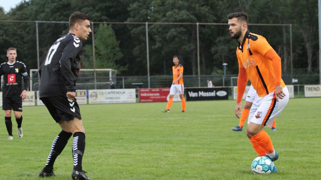 voetbal SVOD'22 Terneuzense Boys Miroslav Peric Sven Wisse