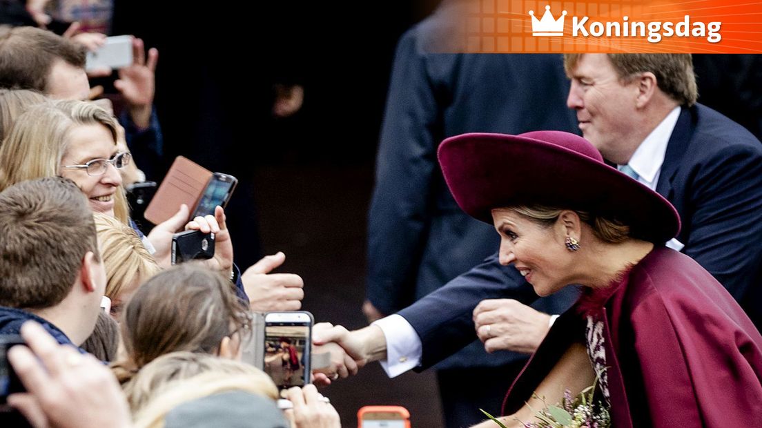 Het Koningspaar tijdens een bezoek aan Amersfoort in 2017. Bewerking RTV Utrecht.