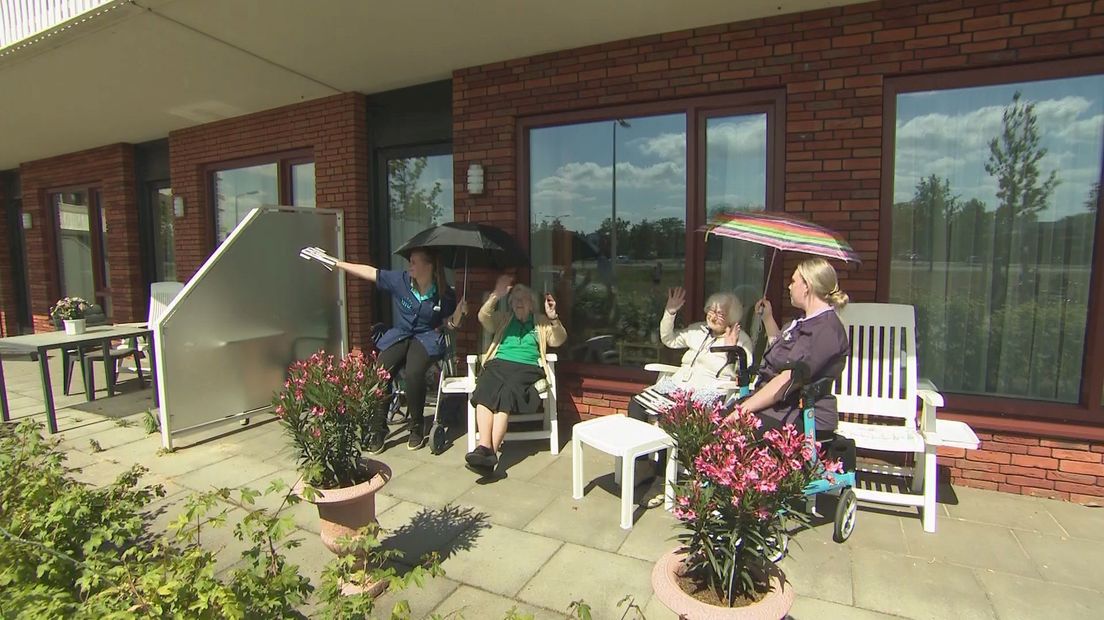 In Almelo gingen de voetjes van de vloer op de eerste nationale balkon beweegdag
