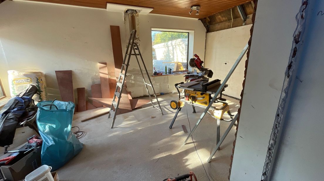 Bouwmaterialen in de woning van Trijn Oostland
