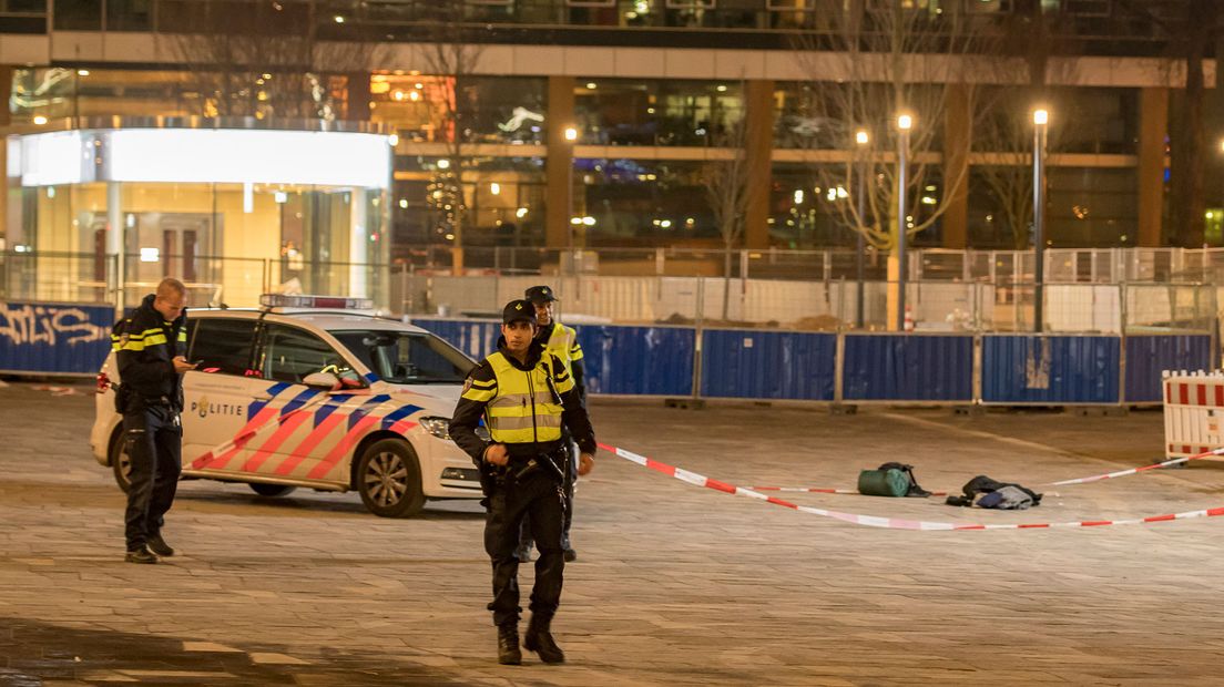 Jas en tas op Jaarbeursplein na steekpartij