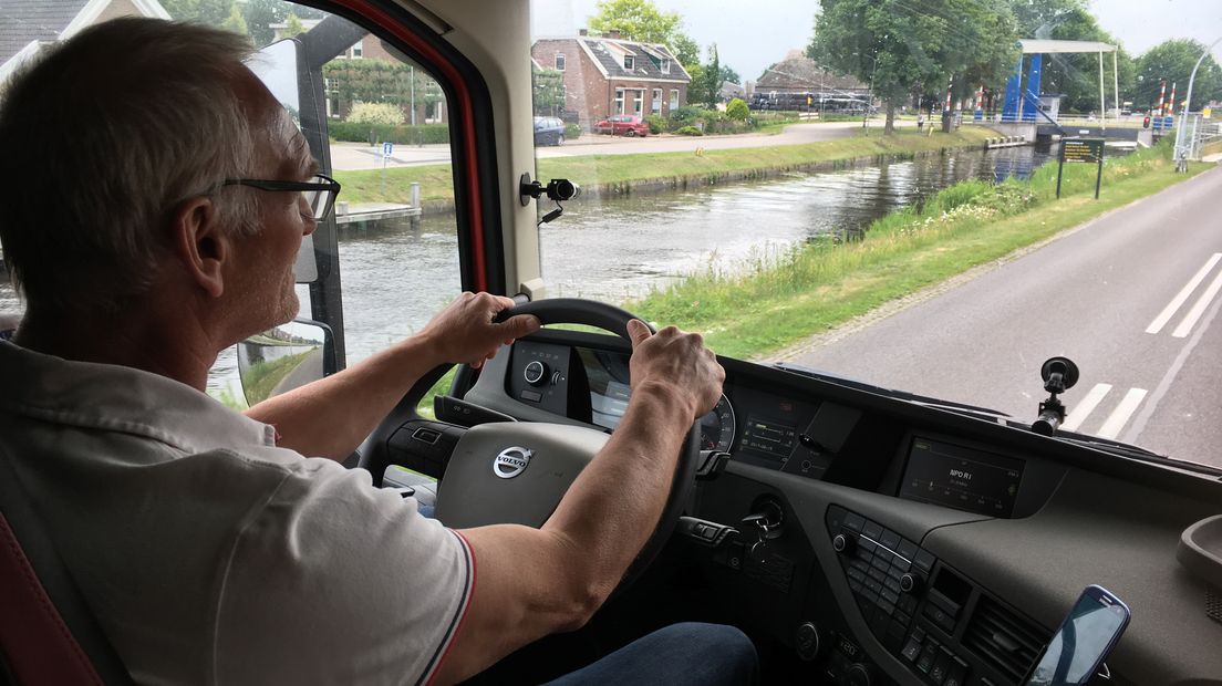 Er dreigt een tekort aan chauffeurs (Rechten: Serge Vinkenvleugel/RTV Drenthe)