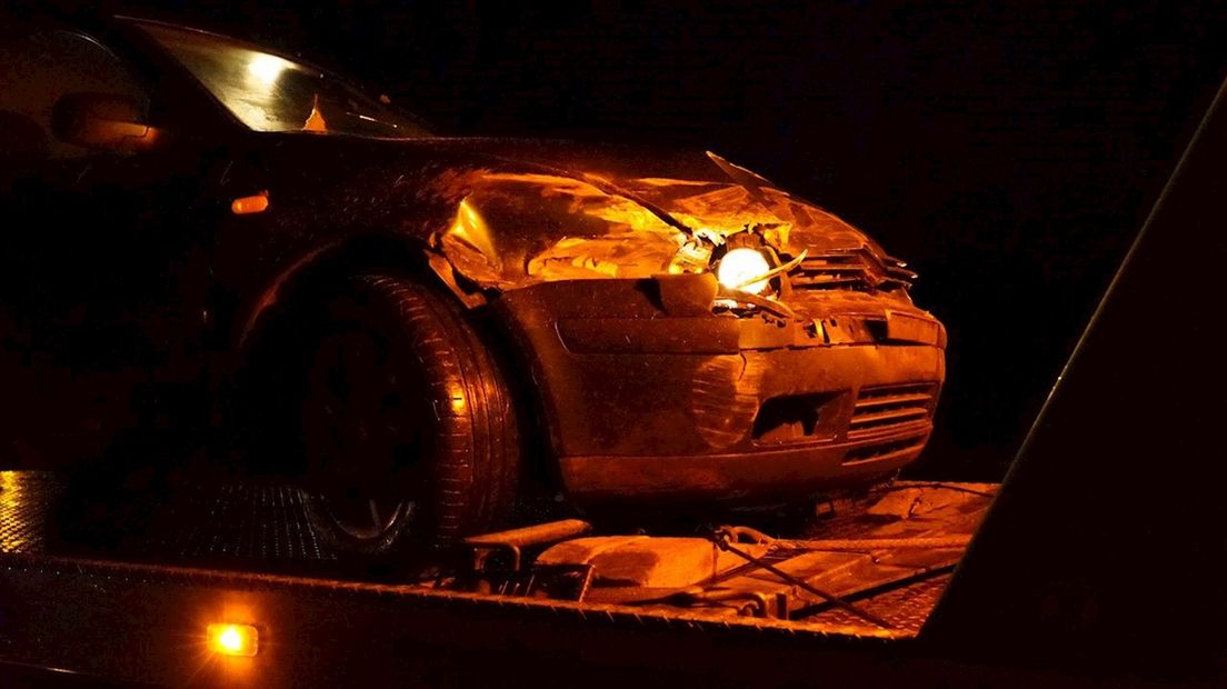 Auto zwaar beschadigd