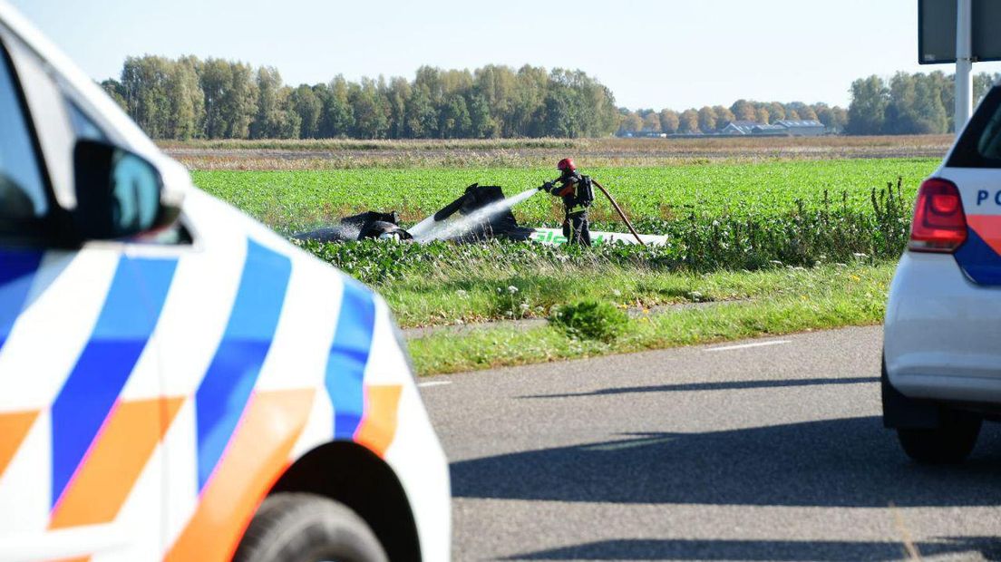 De 55-jarige piloot uit Drachten overleefde de crash niet (Rechten: De Vries Media)