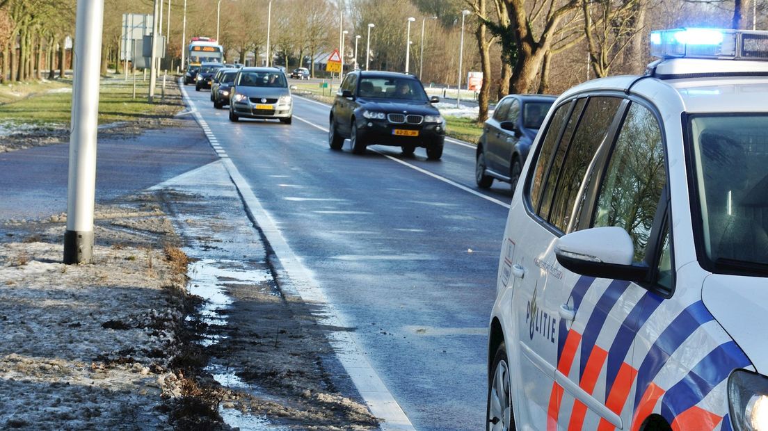 Verkeersoverlast Op N35 Bij Wijthmen Na Aanrijding Tussen Drie Auto's ...