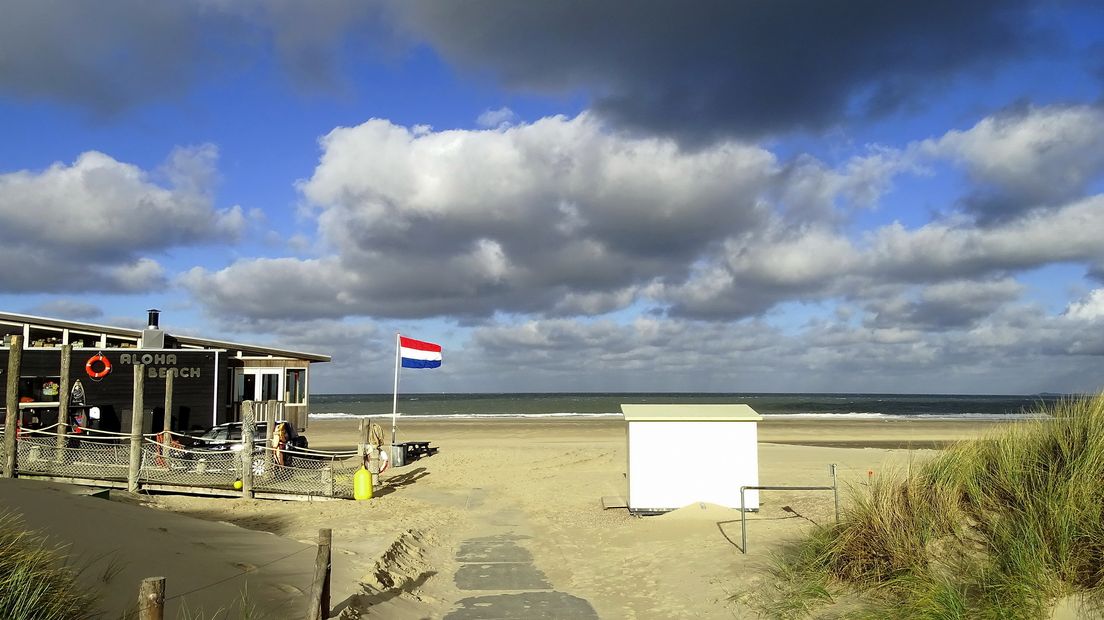 Strand bij Oostkapelle in herfstsferen