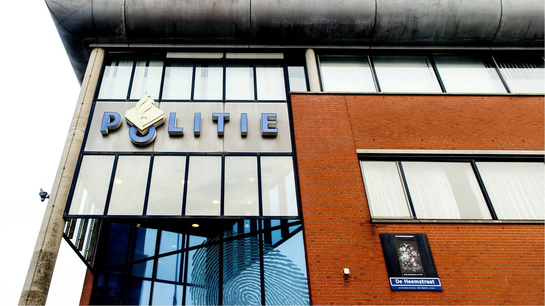 Politiebureau De Heemstraat in de Schilderswijk
