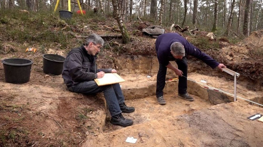 Archeologisch onderzoek onderduikershol Veluwe.