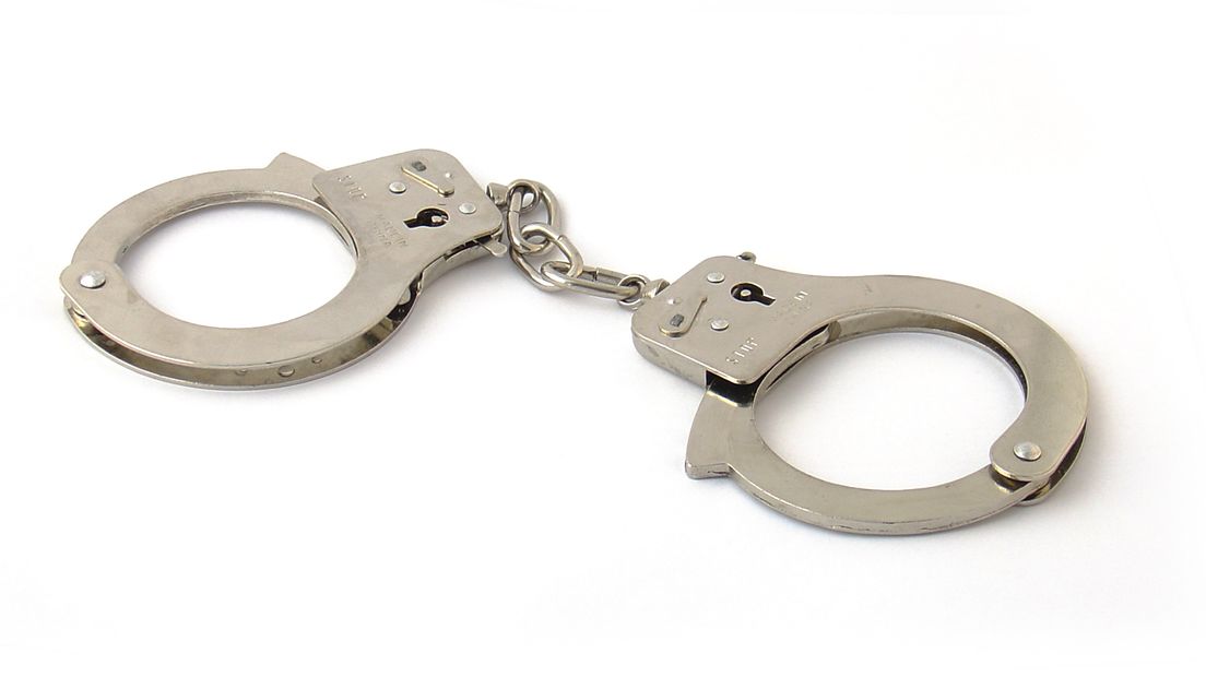De inbreker werd gearresteerd toen hij de woning verliet